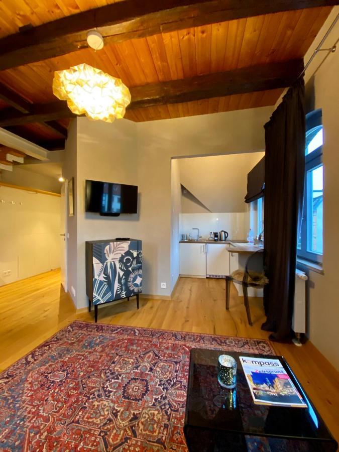 Apartmenthaus Am Dom Maisonette Mit Parkplatz Zwickau Esterno foto