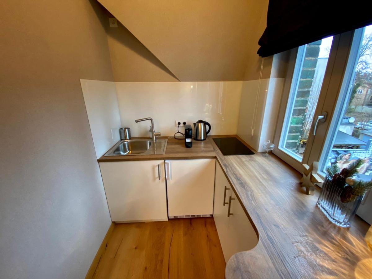 Apartmenthaus Am Dom Maisonette Mit Parkplatz Zwickau Esterno foto